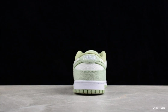 Honeydew Pack Nike SE Low Dunk DQ7579-300 Fleece 0201